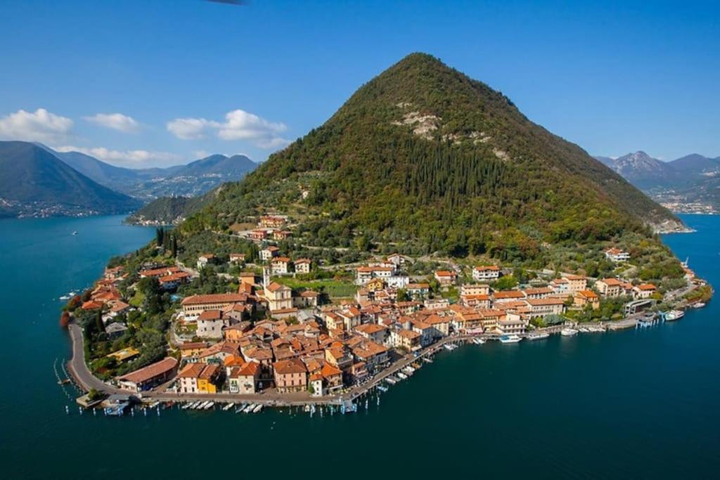 La Dolce Vita - Vista Lago E Piscina Parzanica Exterior photo